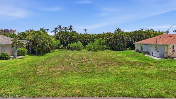 CAPE CORAL - Land