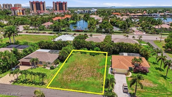 CAPE CORAL - Land