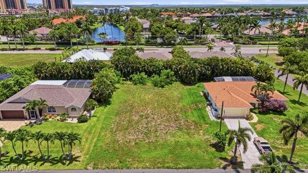 CAPE CORAL - Land