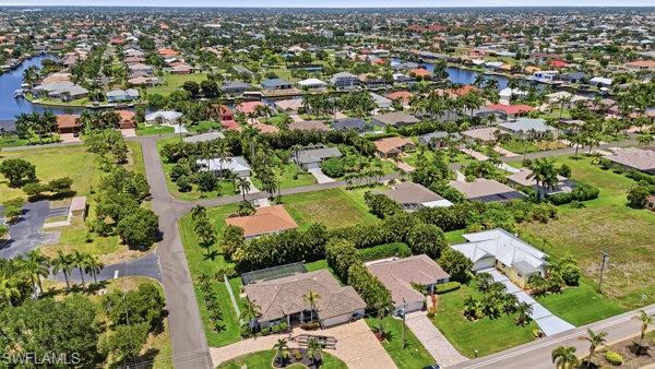 CAPE CORAL - Land