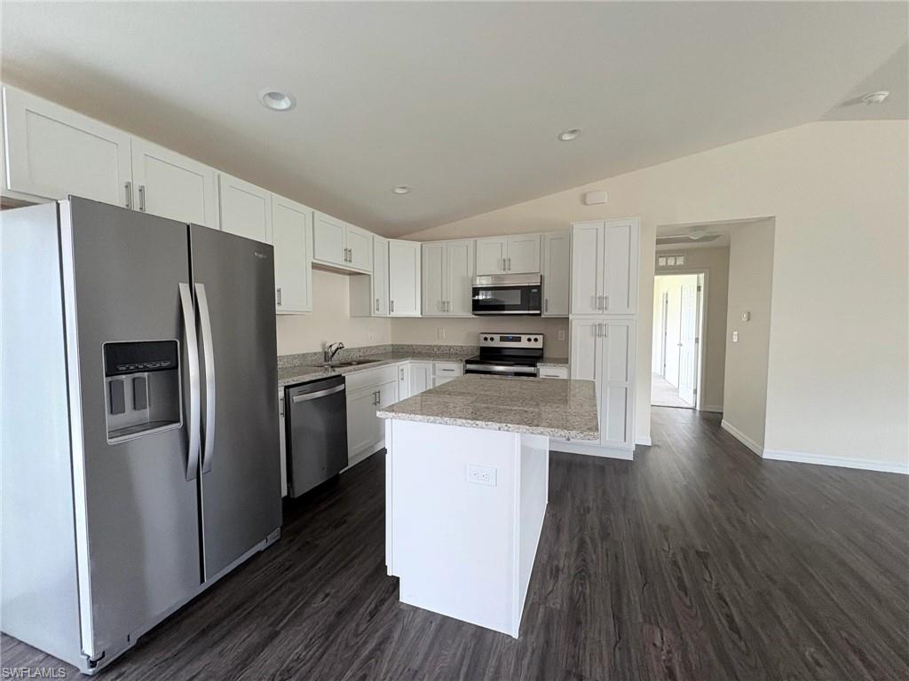 PORT LABELLE - Residential Lease