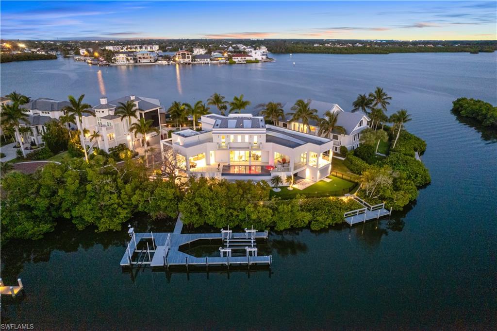 SOUTHPORT ON THE BAY - Residential