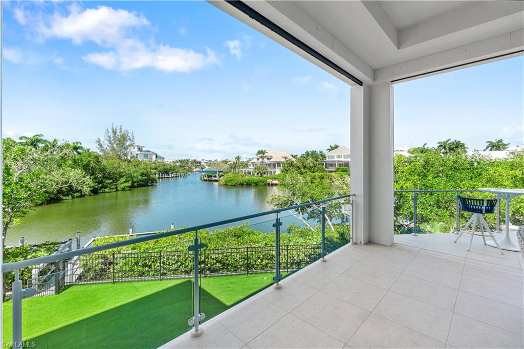 SOUTHPORT ON THE BAY - Residential