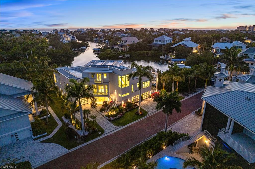 SOUTHPORT ON THE BAY - Residential
