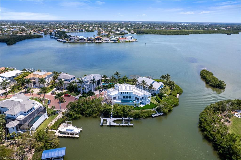 SOUTHPORT ON THE BAY - Residential