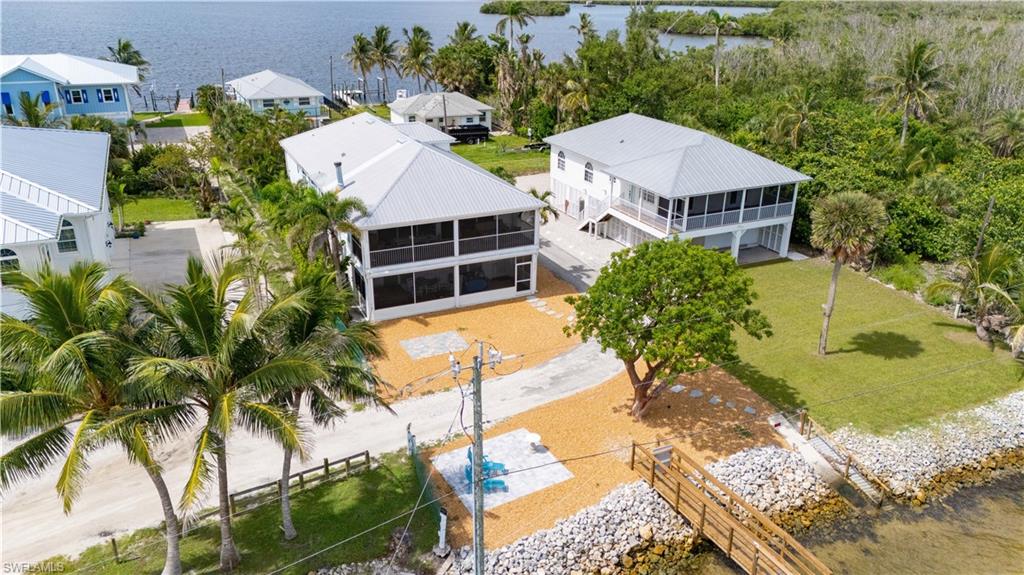 PINE ISLAND - Residential