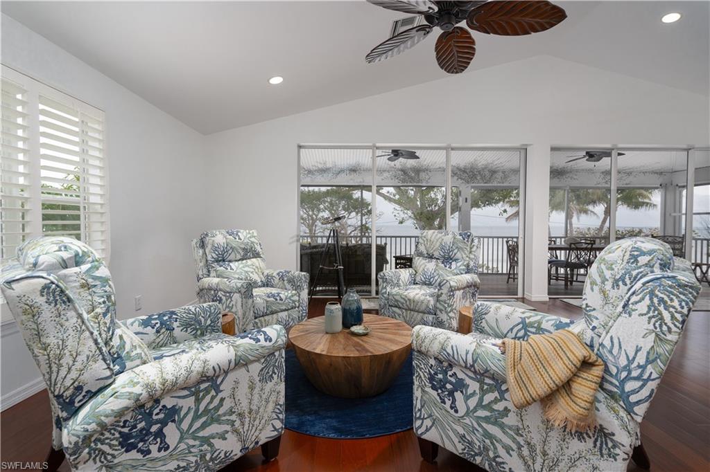 PINE ISLAND - Residential