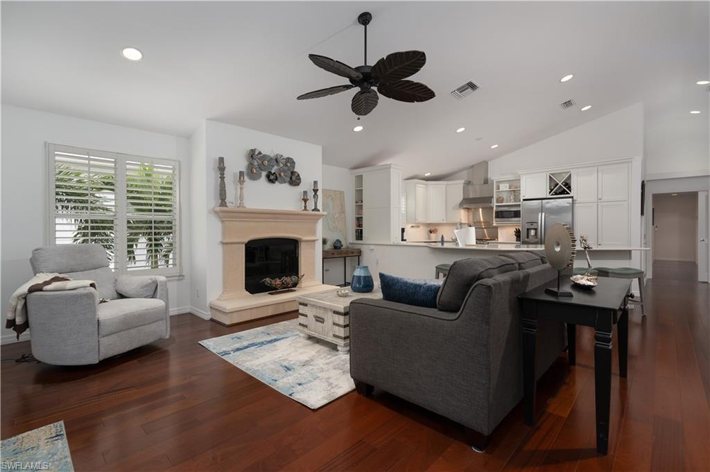 PINE ISLAND - Residential