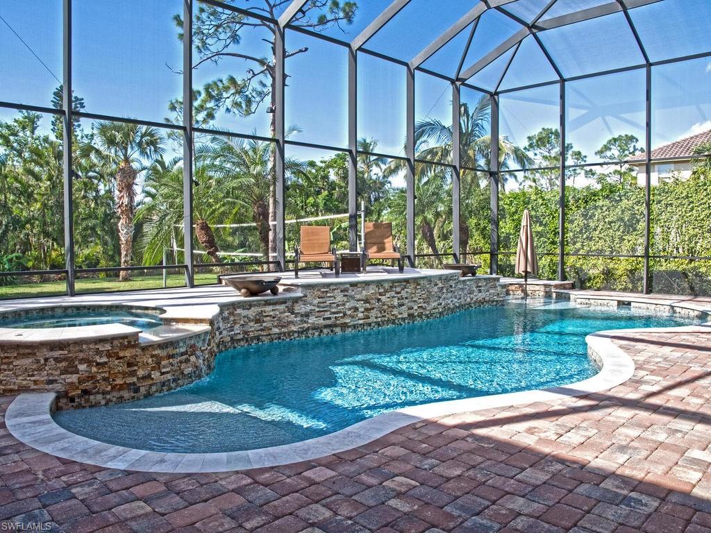 QUAIL WOODS ESTATES - Residential