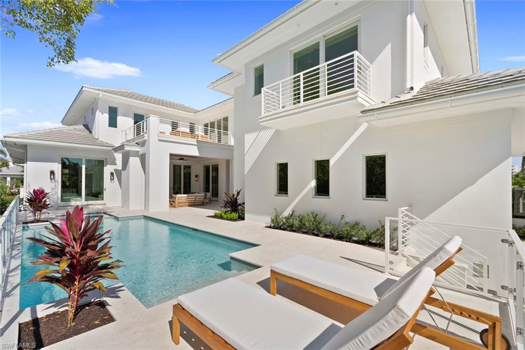 OLDE NAPLES - Residential
