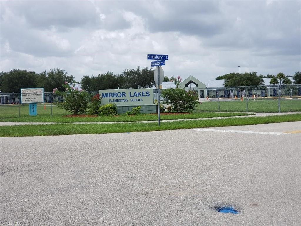 LEHIGH ACRES - Land