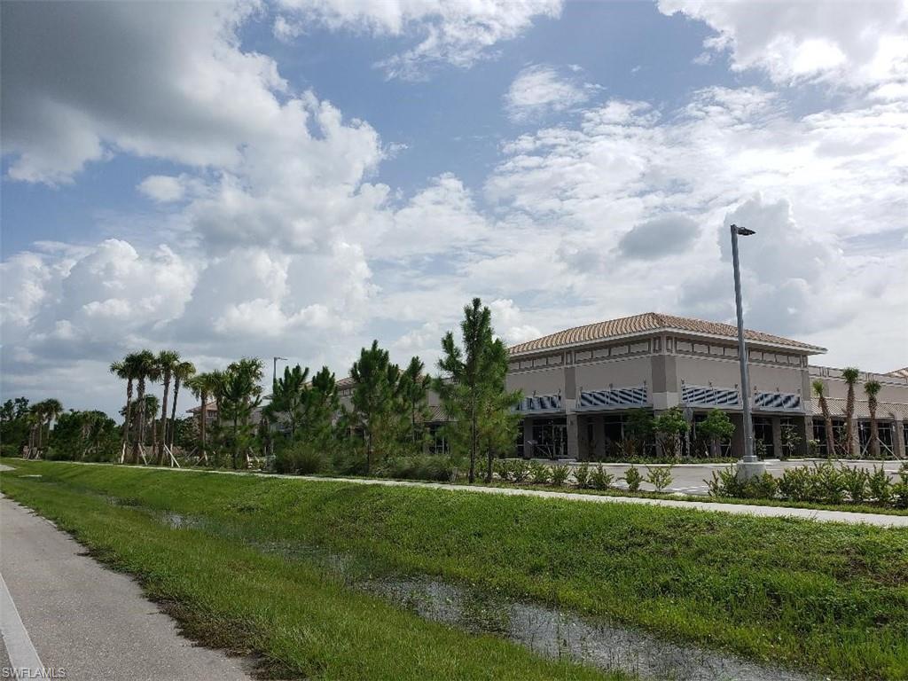 LEHIGH ACRES - Land