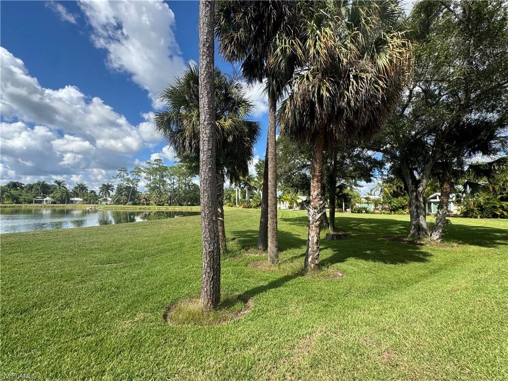 RIVERBEND MOTORCOACH RESORT - Land