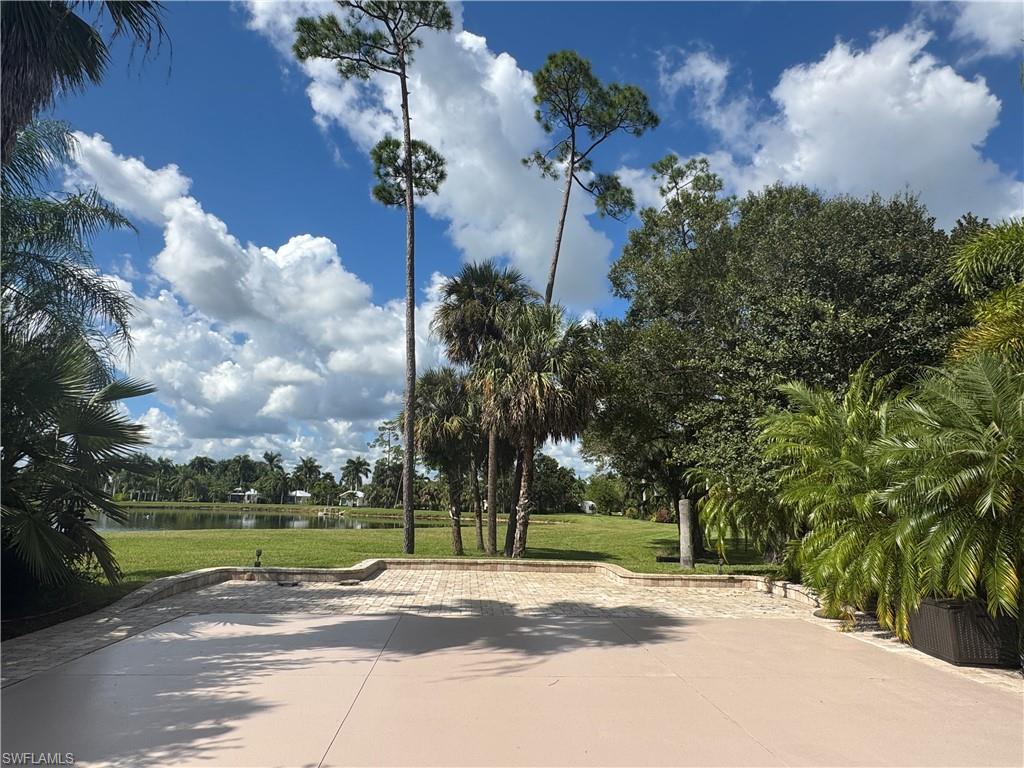 RIVERBEND MOTORCOACH RESORT - Land