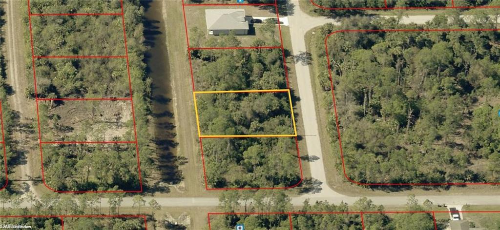 LEHIGH ACRES - Land