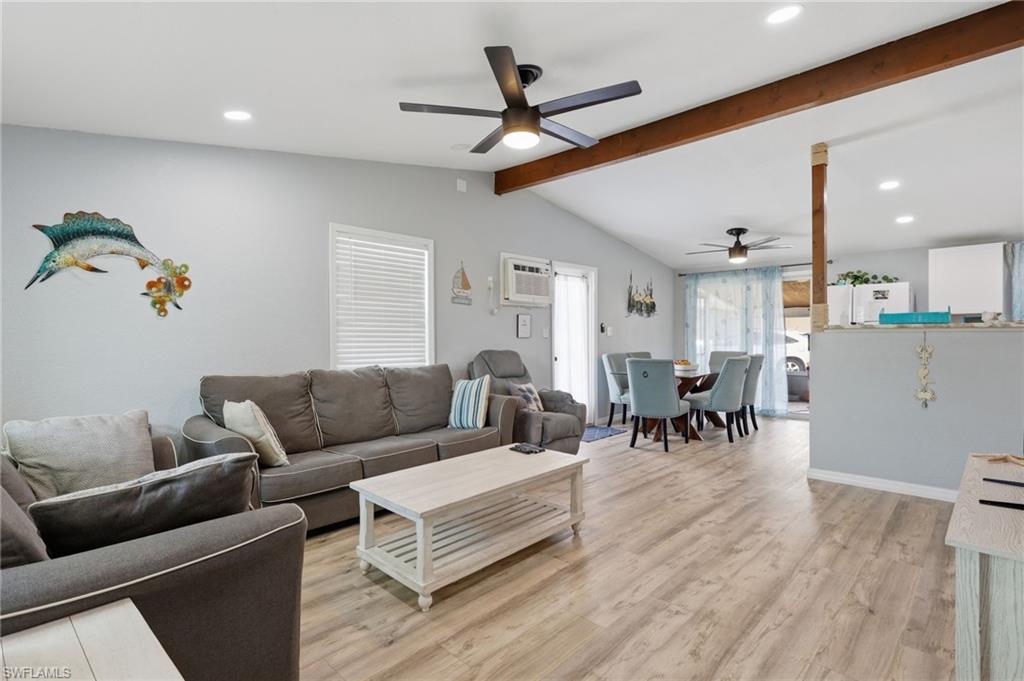 PORT CHARLOTTE - Residential