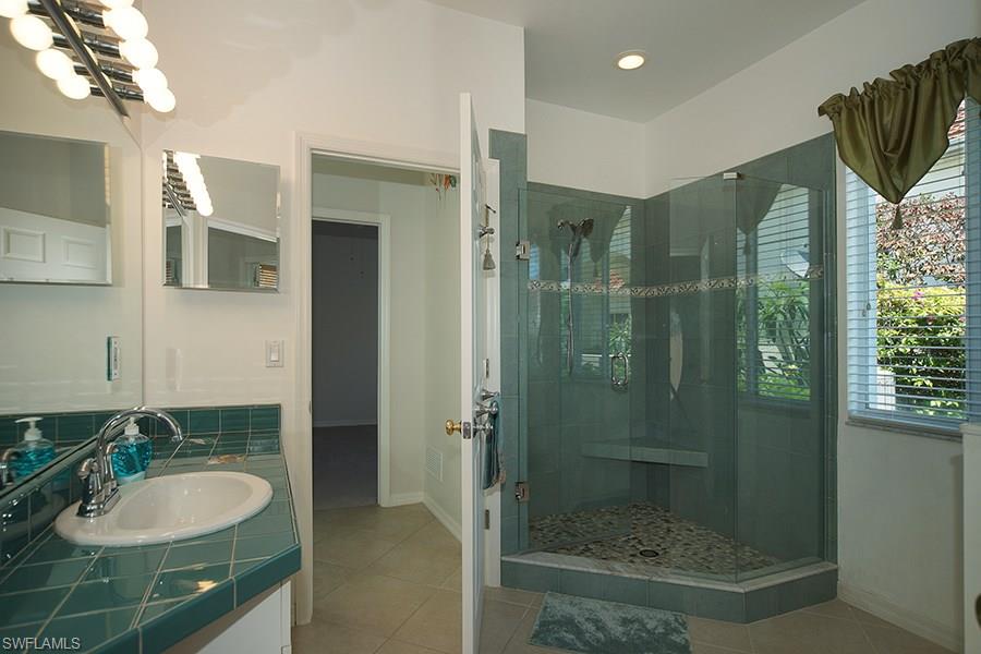 WATER'S EDGE - Residential