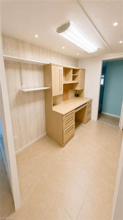 RIVIERA COLONY - Residential