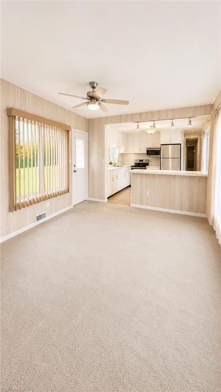 RIVIERA COLONY - Residential
