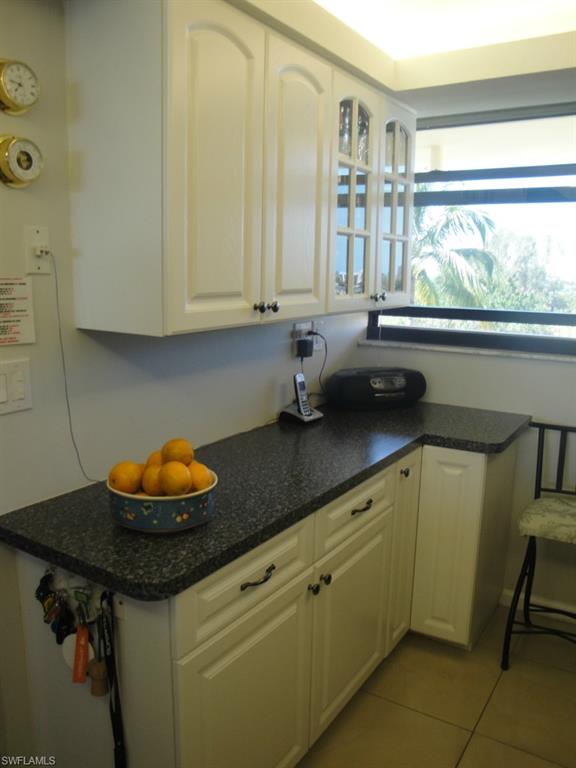 THE PALMS OF BAY BEACH - Residential