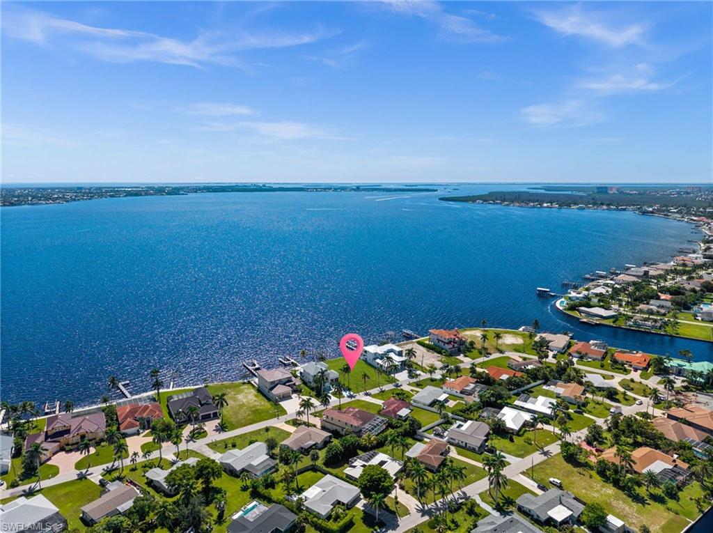 CAPE CORAL - Land