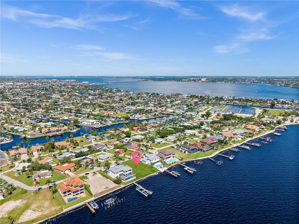 CAPE CORAL - Land