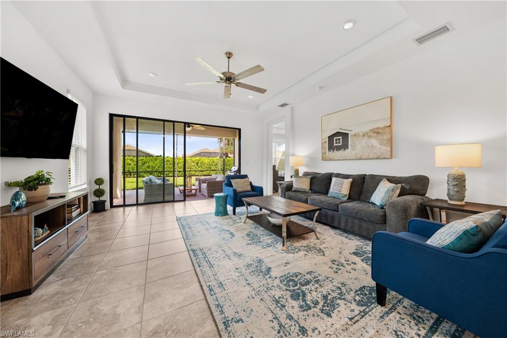 ESPLANADE BY THE ISLANDS - Residential