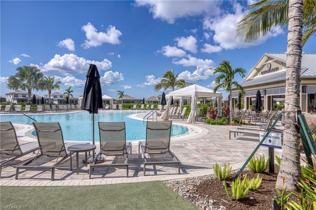 ESPLANADE BY THE ISLANDS - Residential