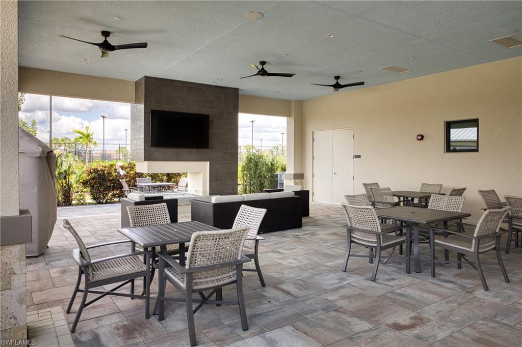 ESPLANADE BY THE ISLANDS - Residential