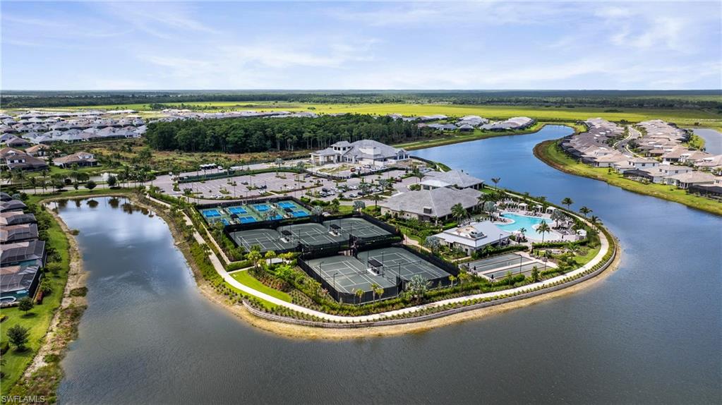 ESPLANADE BY THE ISLANDS - Residential