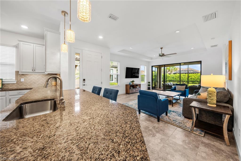 ESPLANADE BY THE ISLANDS - Residential