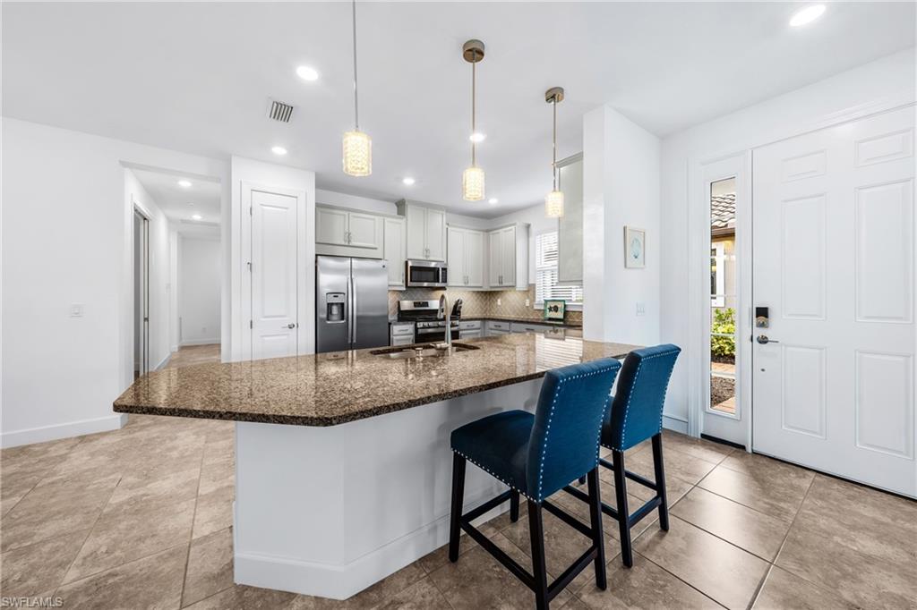 ESPLANADE BY THE ISLANDS - Residential