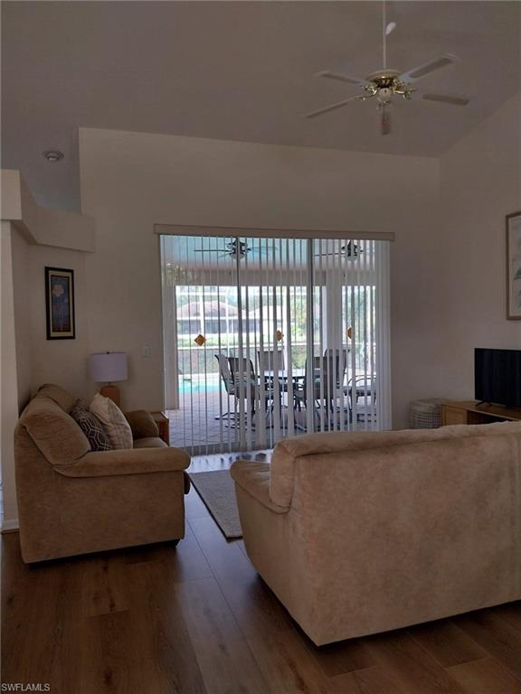BRIARWOOD - Residential Lease