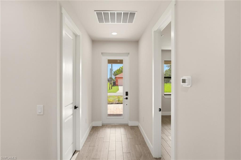 CAPE CORAL - Residential Lease