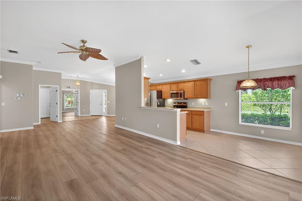 OAK RUN - Residential