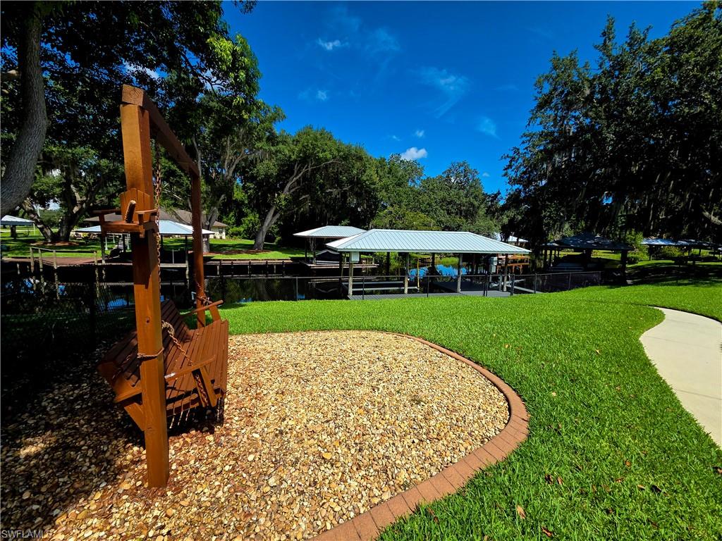 PLACID LAKES - Residential
