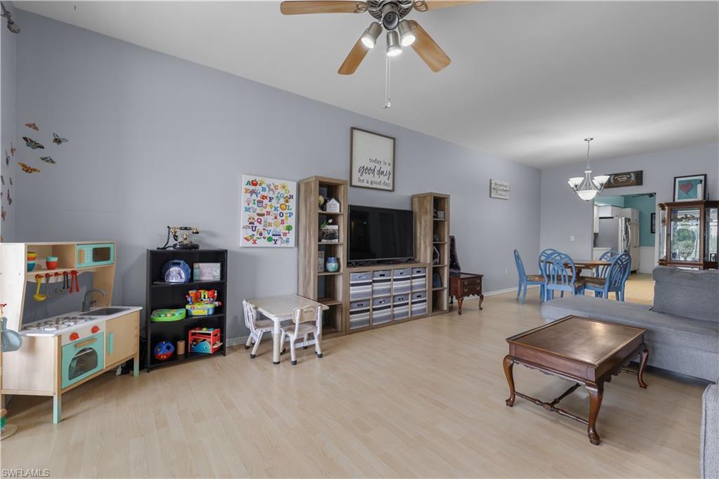 CYPRESS LAKE COUNTRY CLUB - Residential
