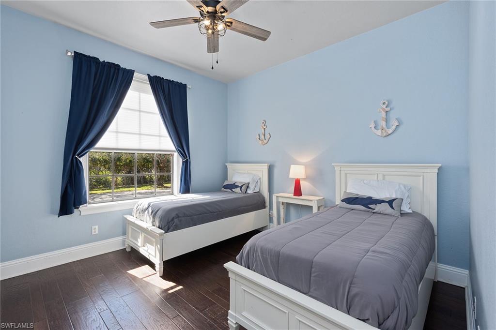 OAKES ESTATES - Residential