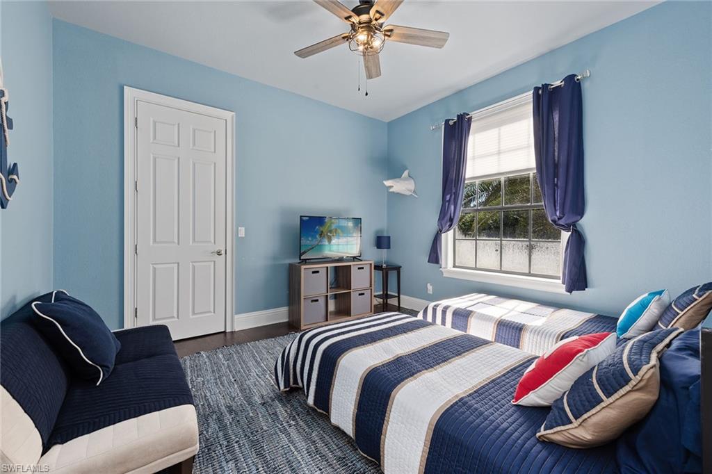 OAKES ESTATES - Residential