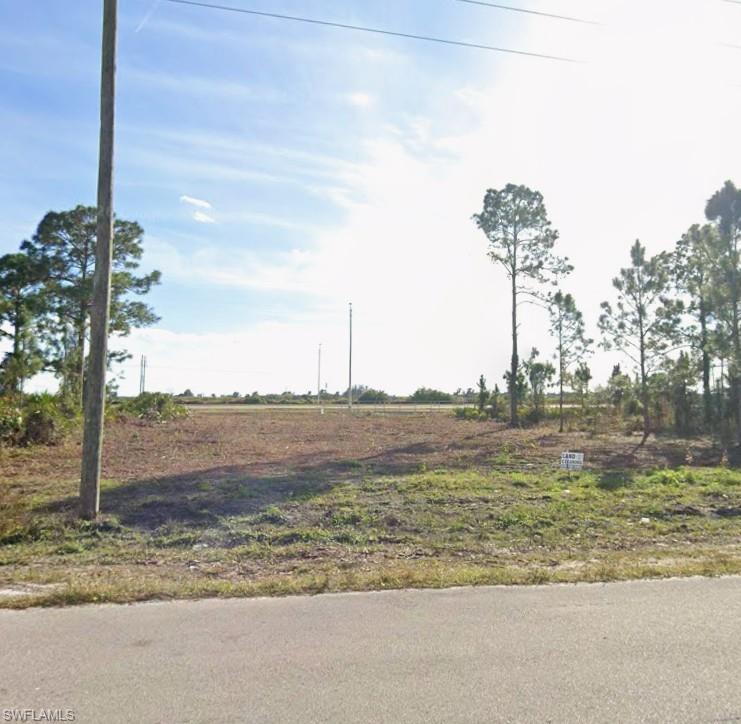 LEHIGH ACRES - Land