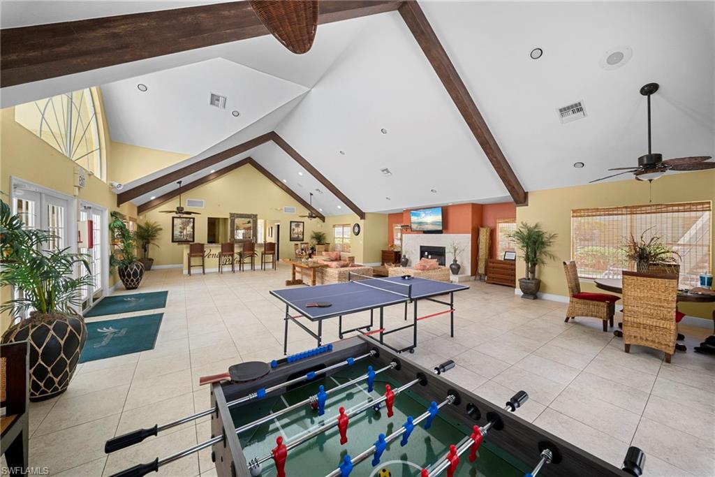 VENETIAN PALMS - Residential