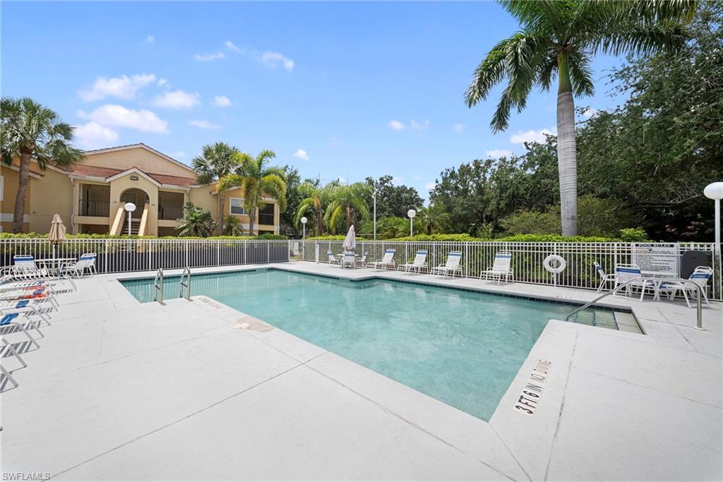 VENETIAN PALMS - Residential