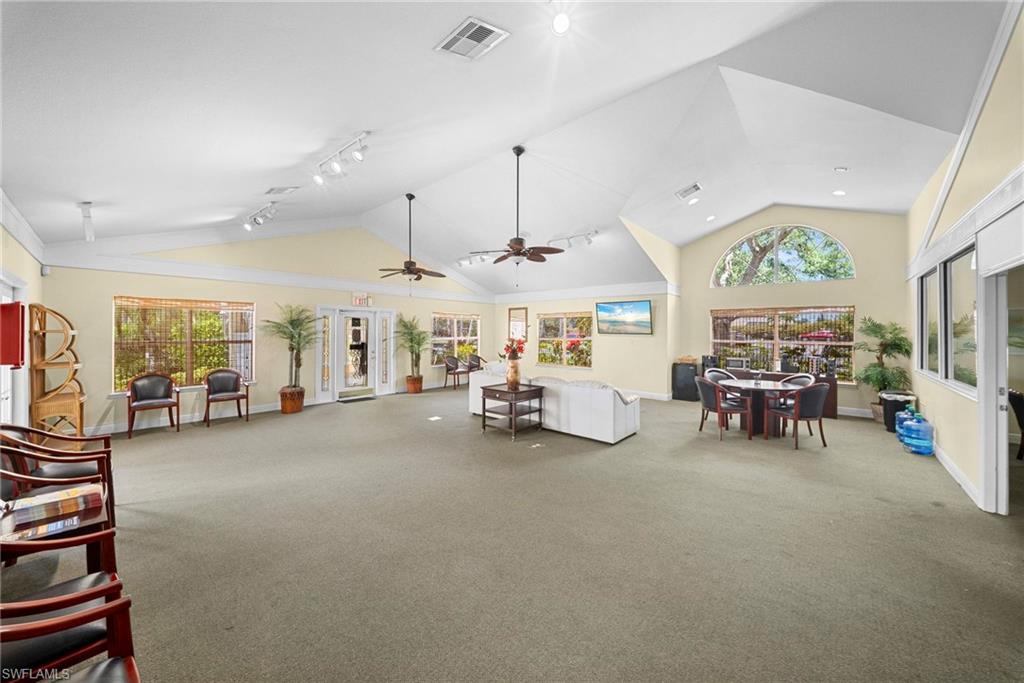 VENETIAN PALMS - Residential
