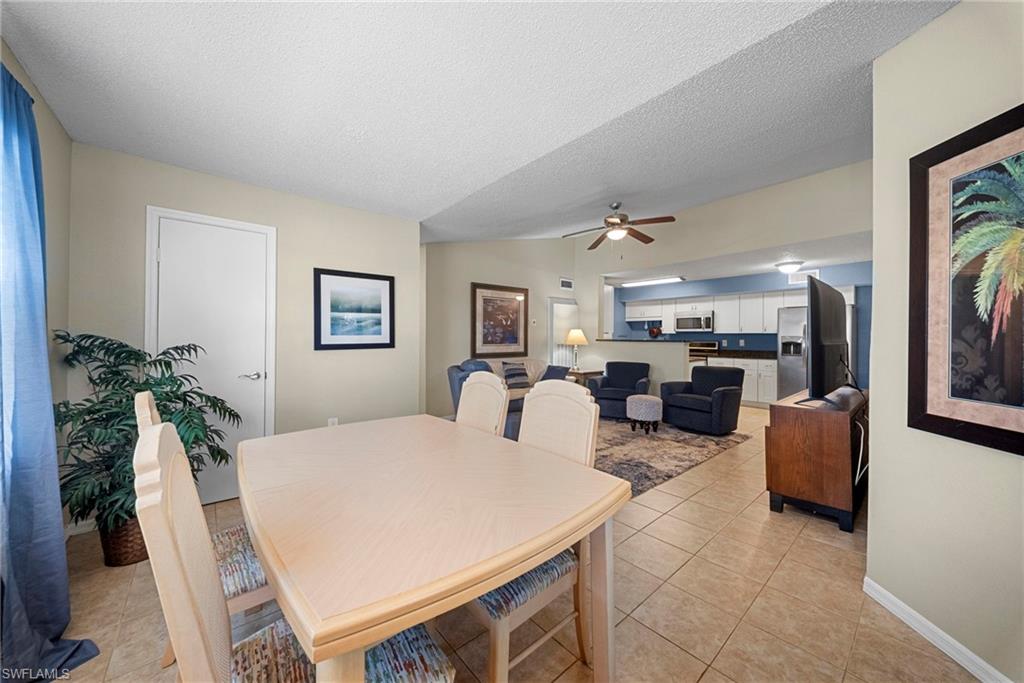 VENETIAN PALMS - Residential