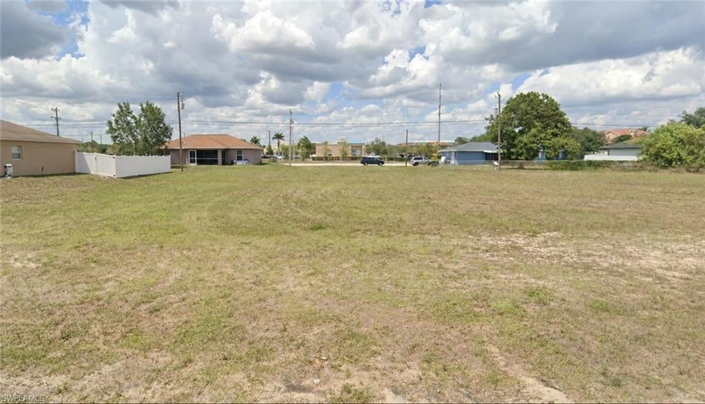 CAPE CORAL - Land