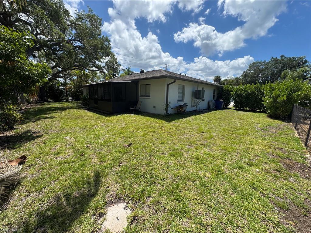 BONITA SPRINGS - Residential Income