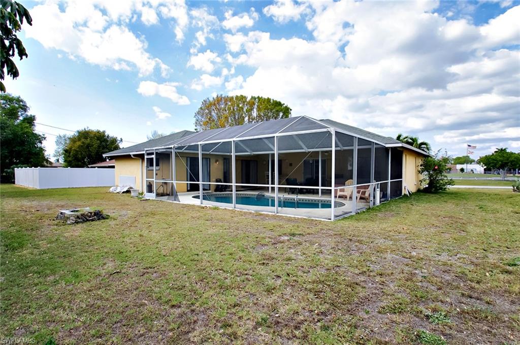 CAPE CORAL - Residential
