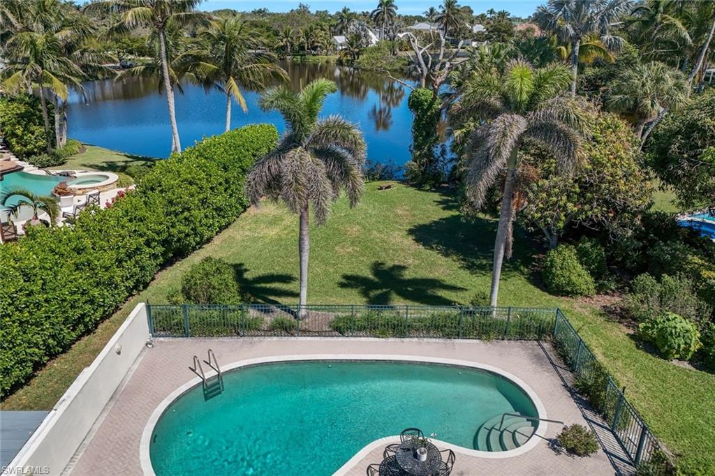 OLDE NAPLES - Residential