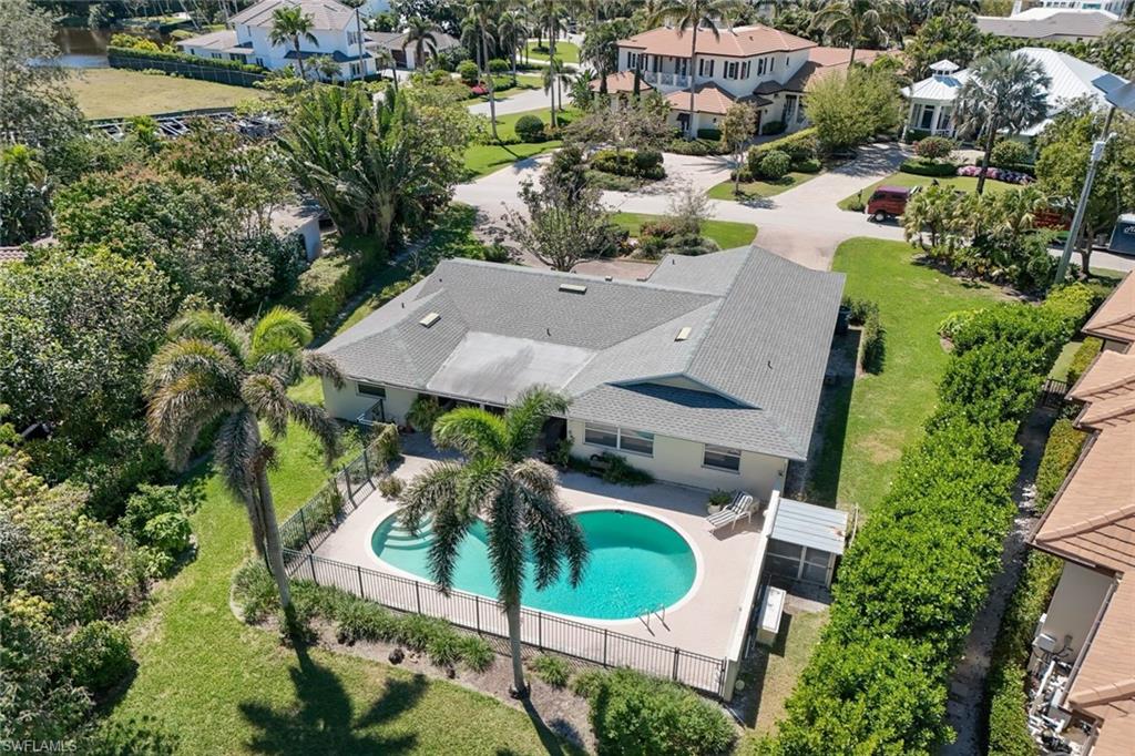 OLDE NAPLES - Residential