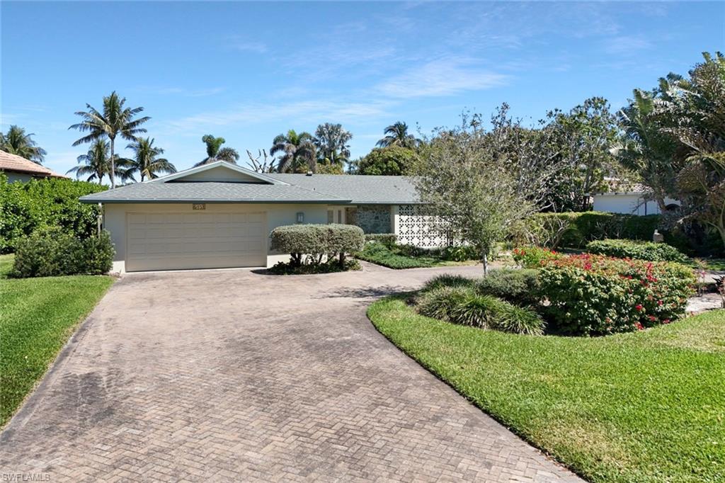 OLDE NAPLES - Residential
